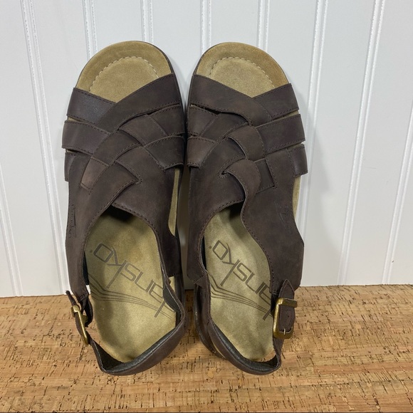 Dansko Men’s Brown Leather Sandals - Picture 8 of 9